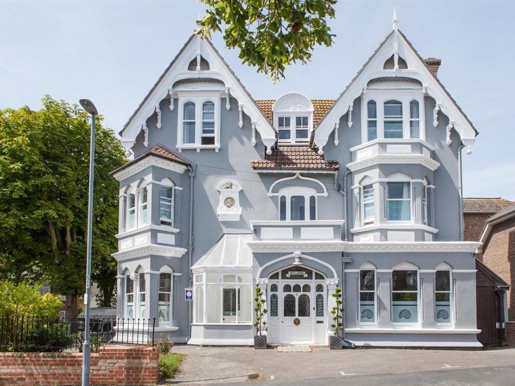 Oaklands Guest House Weymouth Bagian luar foto