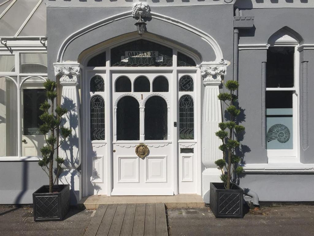 Oaklands Guest House Weymouth Bagian luar foto